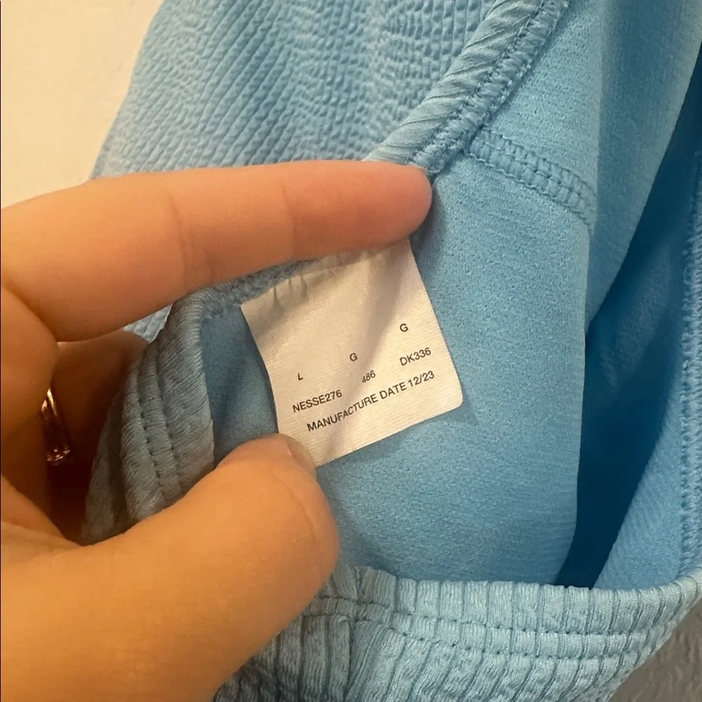 Nike Light Blue women’s‎ size large Cropped Tank sleeveless swimwear top bra